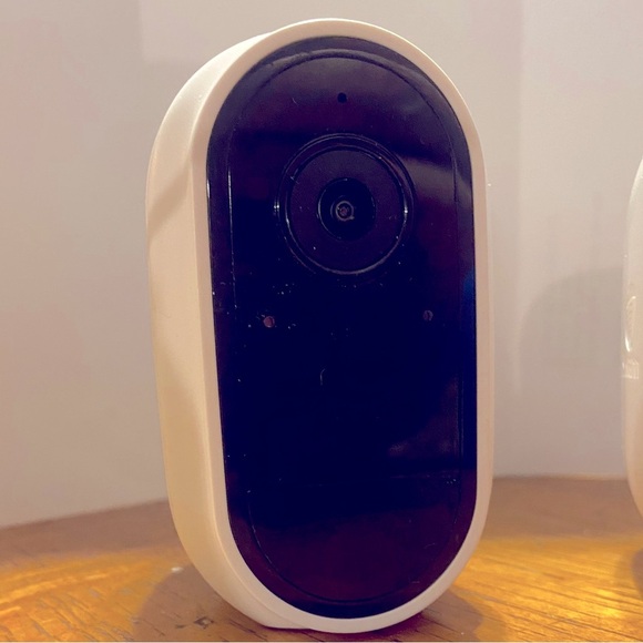 ⚡️Pair of Swann SWIFI magnetic security cameras with rechargeable batteries.⚡️ - Picture 6 of 7